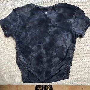 lululemon tie-dye crop top